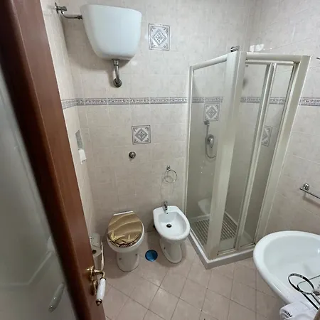 Dora House Valentino *