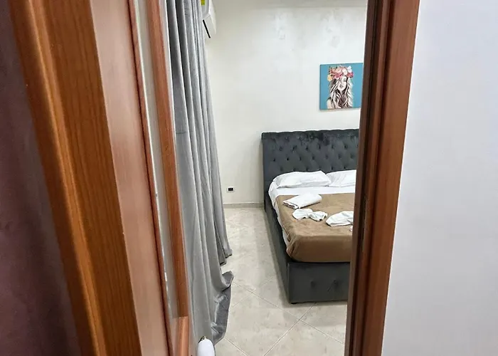 Dora House Valentino