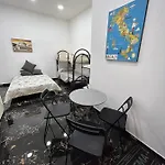 Апартаменты Dora House Valentino Неаполь